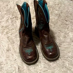 Ariat Fatbaby cowboy boots size 8.5 brown and turquoise. Leather